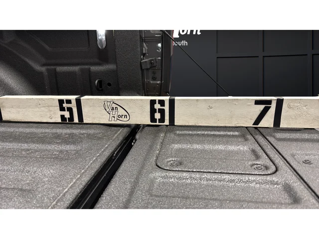 New 2026 Granite Crystal Metallic Clear-Coat Exterior Paint RAM Laramie image 28