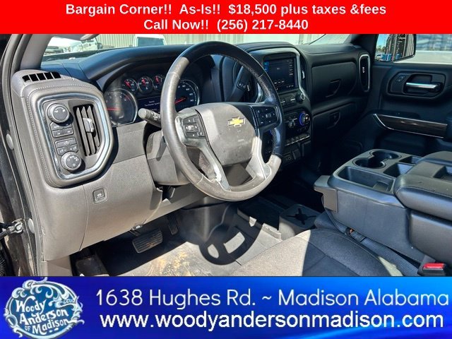 Used 2019 Black Chevrolet LT image 8