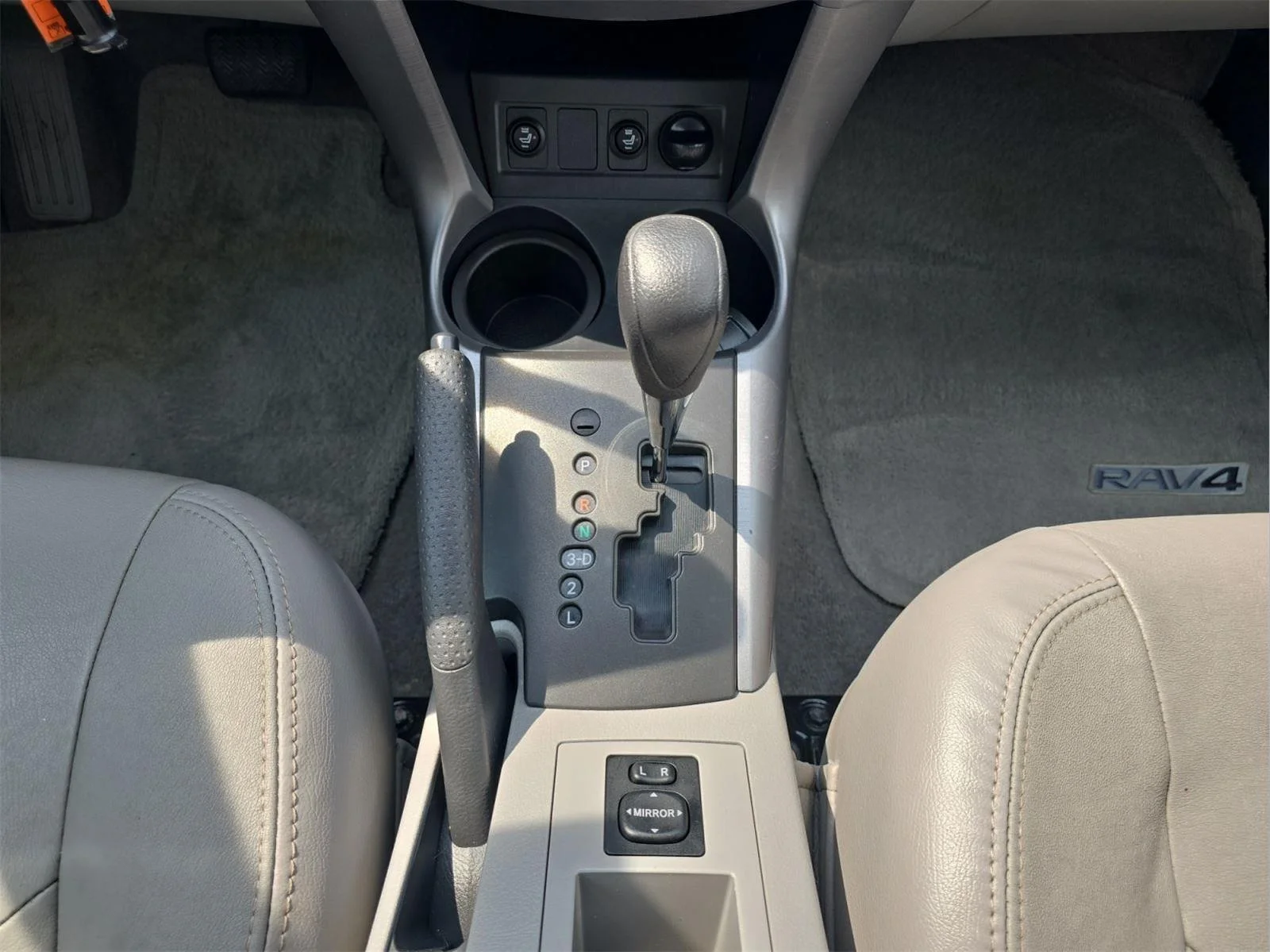 Used 2008 Pacific Blue Metallic Toyota  image 17