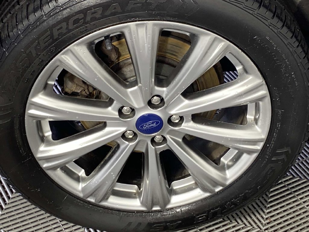 Used 2018 White Ford Titanium image 30