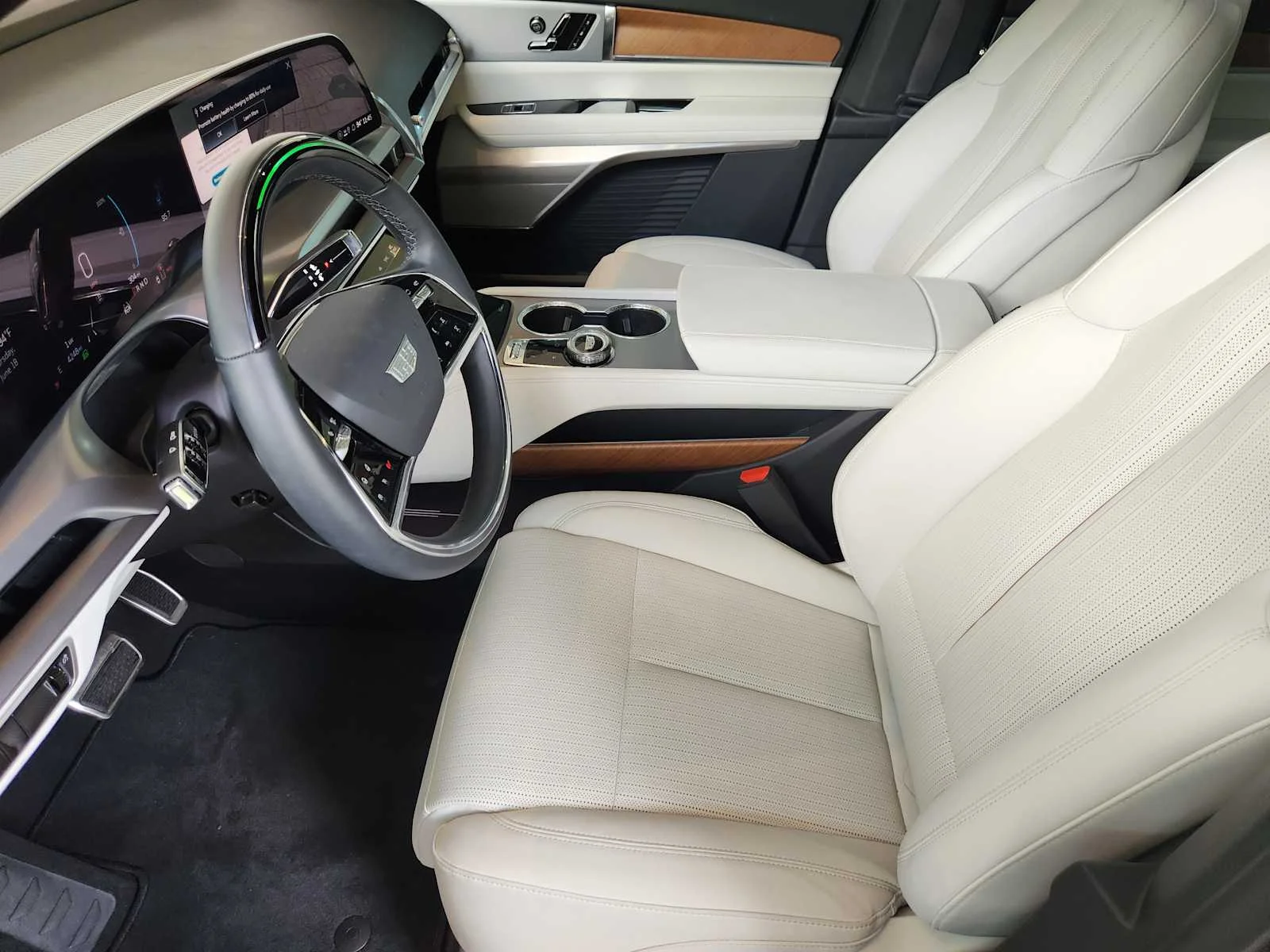 2026 Cadillac VISTIQ Luxury - Photo 7