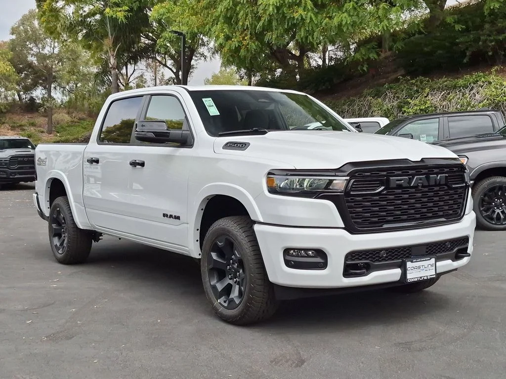 New 2026 Bright White Clear-Coat Exterior Paint RAM Big Horn/Lone Star image 3