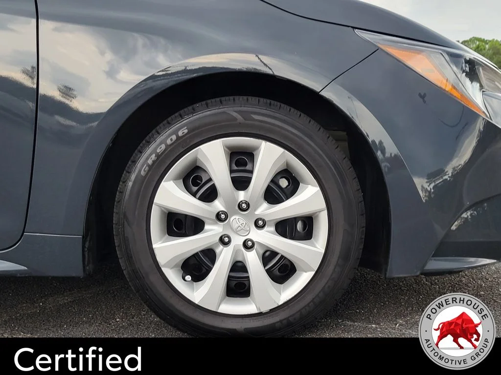 Used 2024  Toyota LE image 11