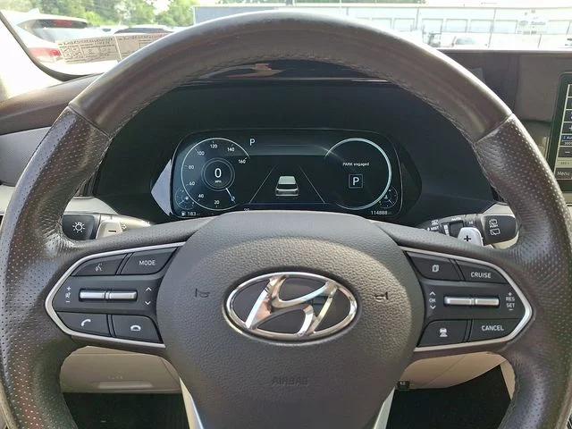 Used 2020 White Hyundai Limited image 25