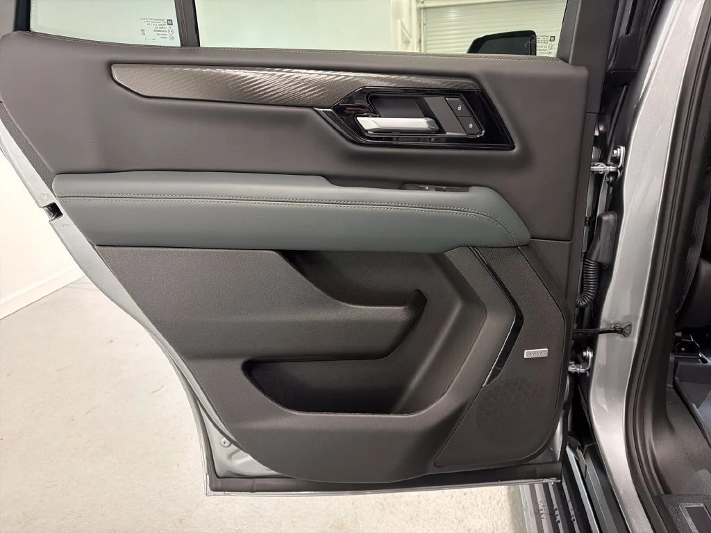 New 2027 Sterling Metallic GMC AT4 image 12