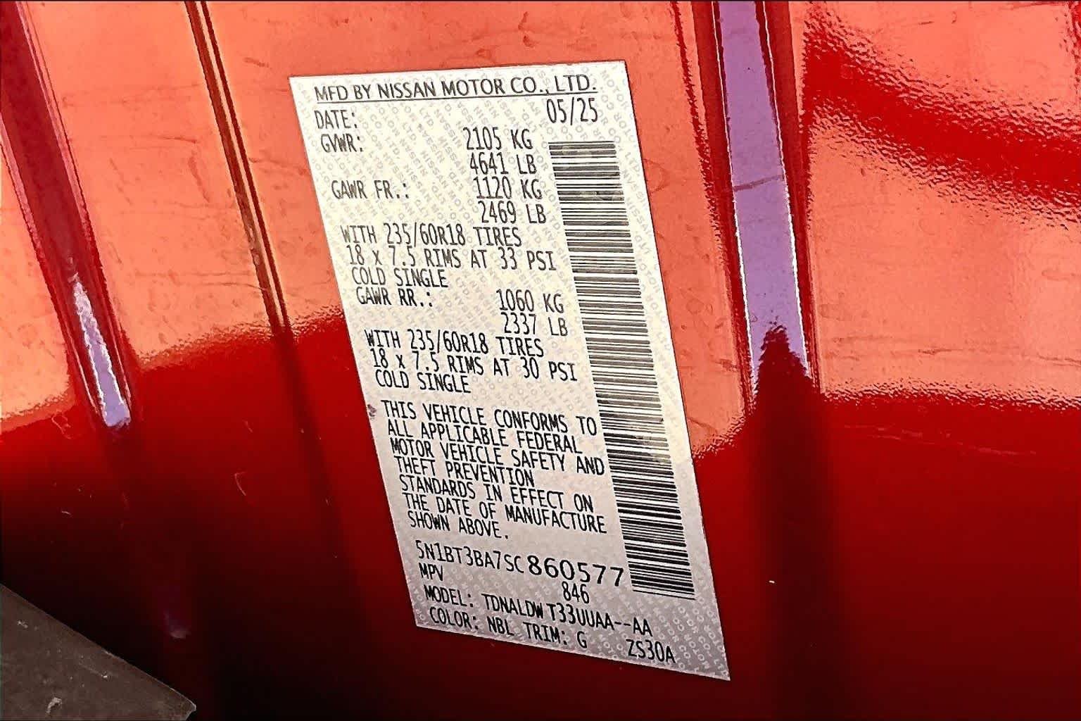 Used 2025 Scarlet Ember Tintcoat Nissan SV image 33