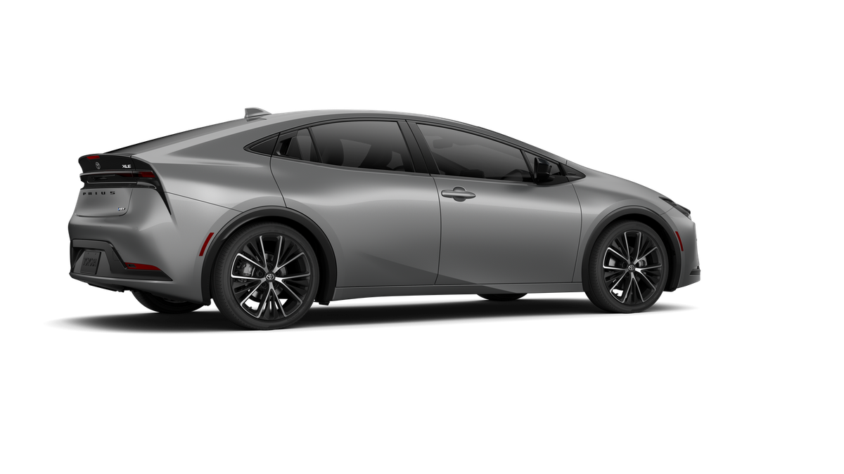 New 2027 Guardian Gray Toyota XLE image 11