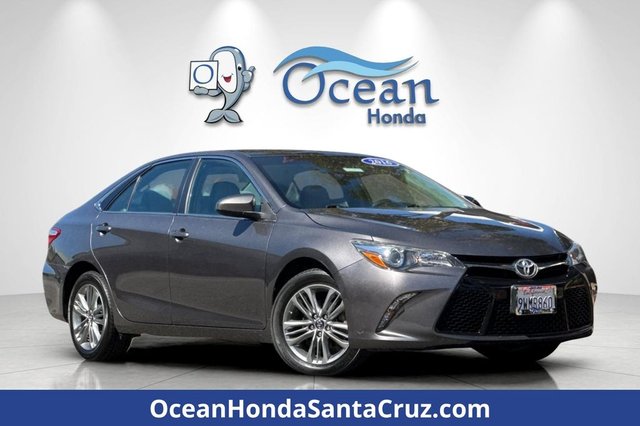 2016 Toyota Camry SE