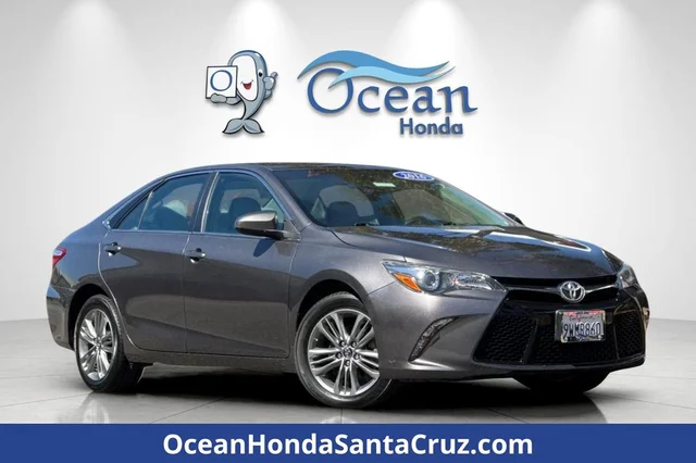 2016 Toyota Camry SE