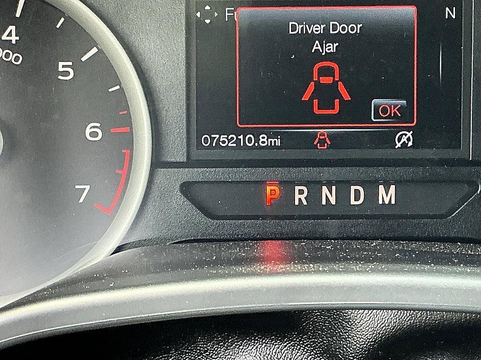 Used 2020 Gray Metallic Ford XLT image 15
