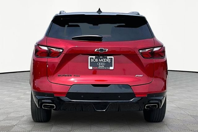 Used 2022 Red Chevrolet RS image 4