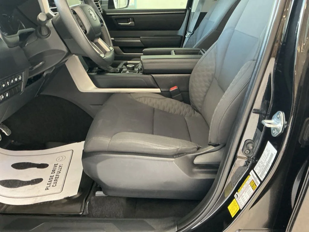 2024 Toyota Tundra SR5 - Photo 12