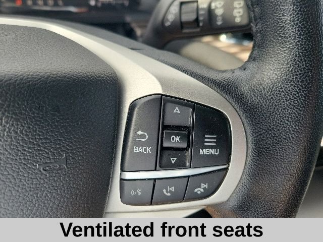 Used 2023 Black Ford Limited image 13