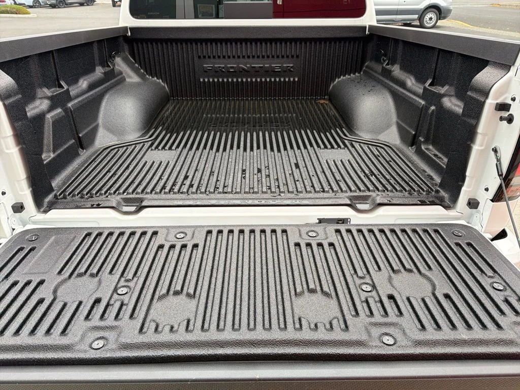 2026 Nissan Frontier SV - Photo 12