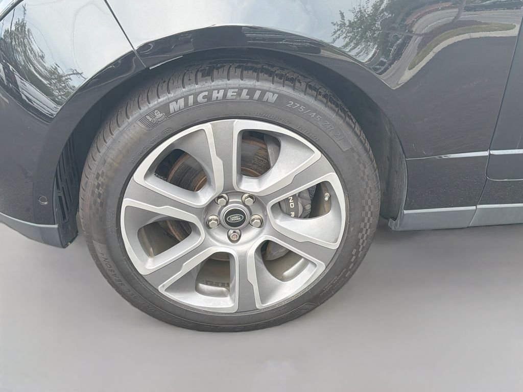 Used 2020 Black Land Rover HSE image 35