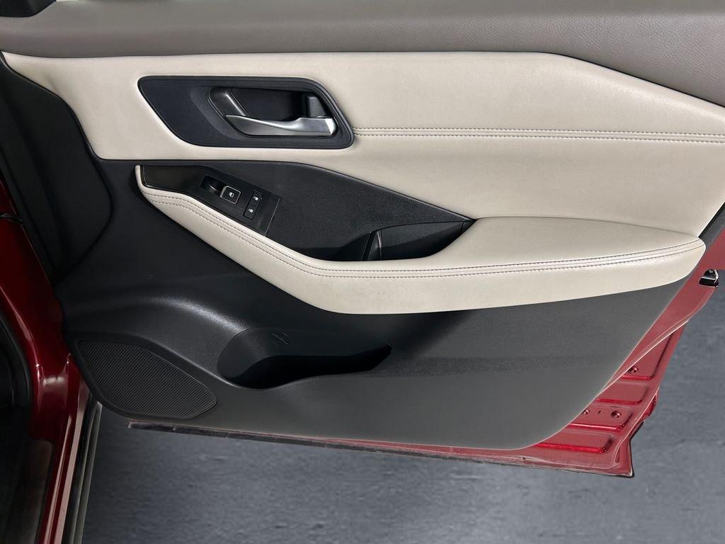 Used 2023 Red Nissan SL image 15