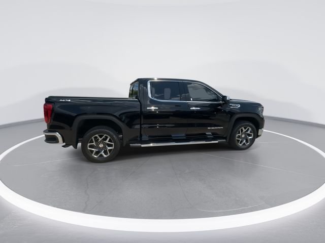 Used 2025 Black GMC SLT image 9