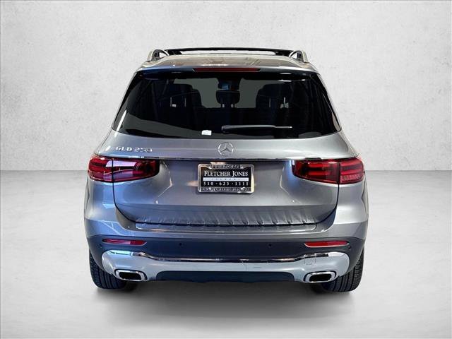 New 2026 Mountain Grey Metallic Mercedes-Benz GLB 250 image 36