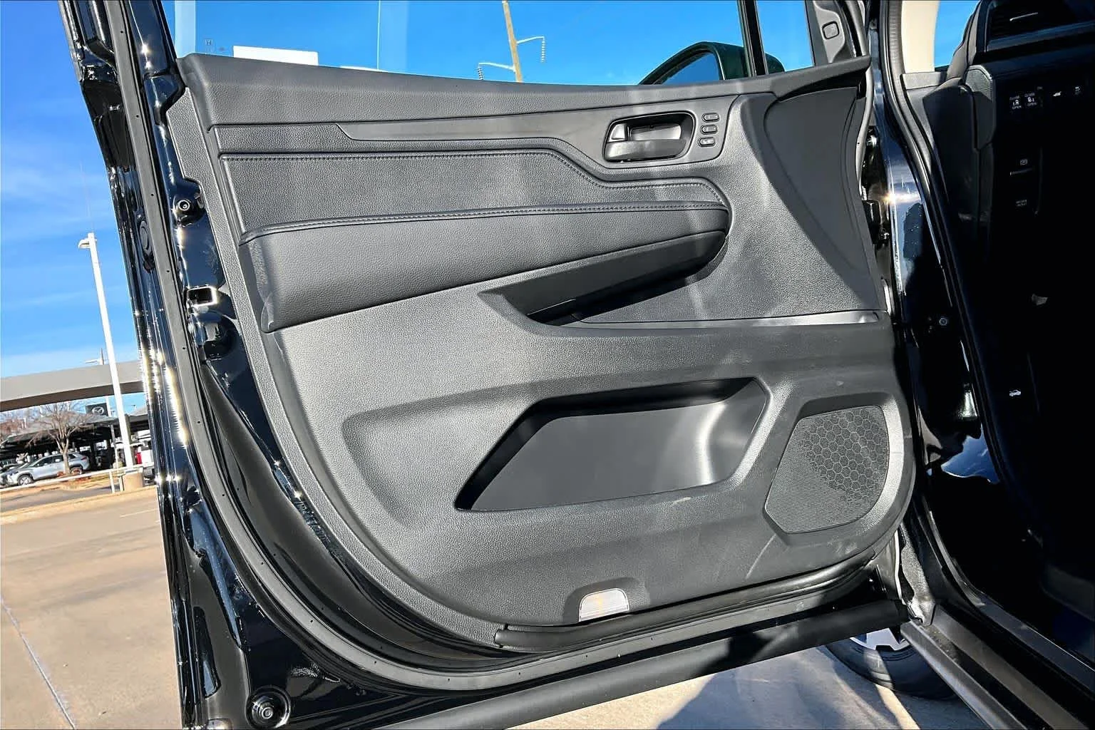 2026 Honda Odyssey EX-L - Photo 9