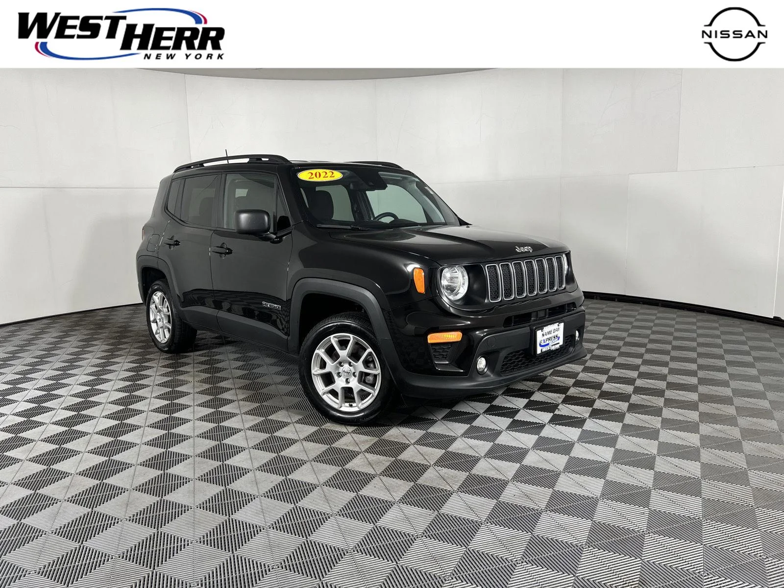 Used 2022 Black Clearcoat Jeep Latitude image 1