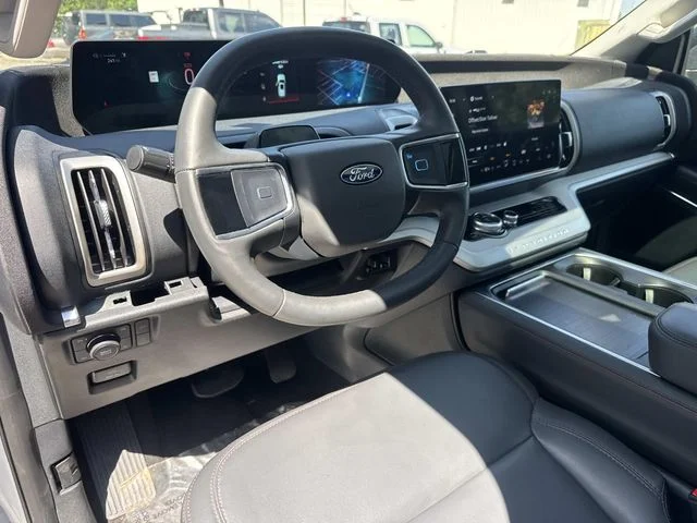 Certified Used 2025 Oxford White Ford Active image 35