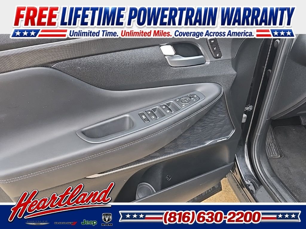 Used 2022 Black Hyundai Limited image 28