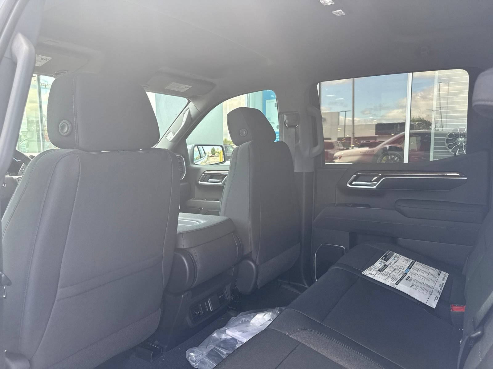 New 2026 Summit White Chevrolet LT (2FL) with Convenience Package - Trailering Package - 20in Grazen Wheels *In Stock* image 12