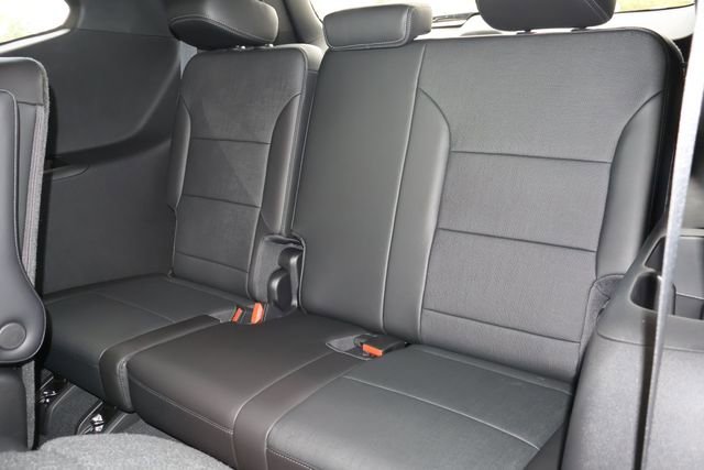 2026 Buick Enclave Preferred - Photo 13