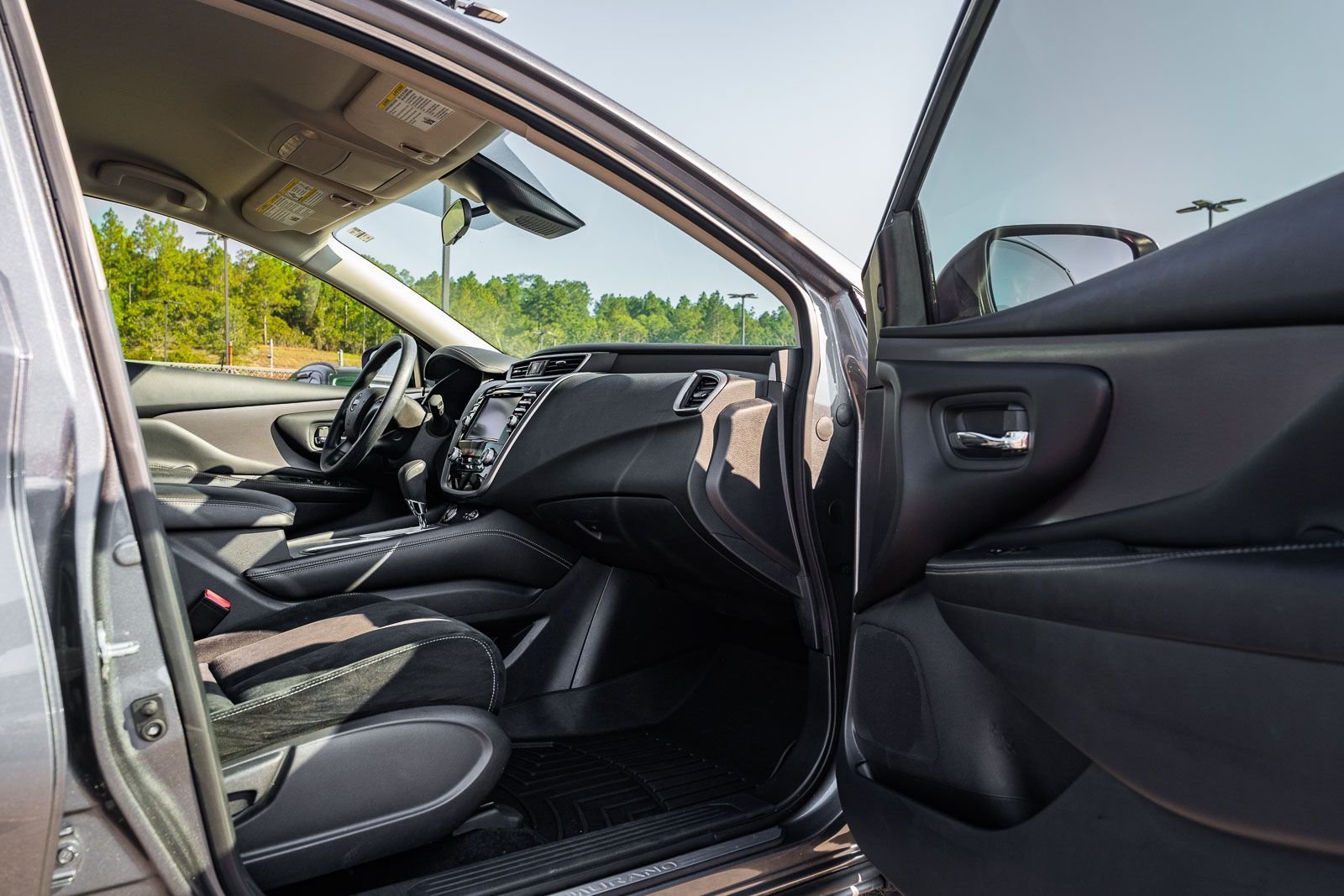 Certified Used 2023 Gun Metallic Nissan S image 11