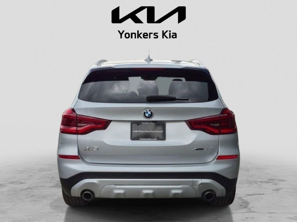 Used 2020 Silver BMW xDrive30i image 7