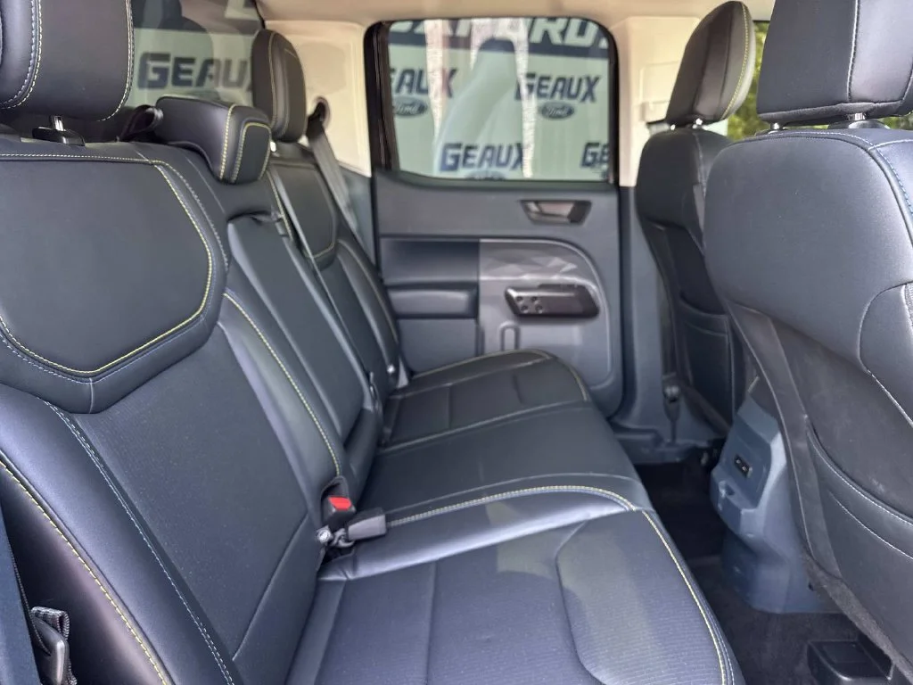 Used 2025 Black Ford Lobo Standard image 16