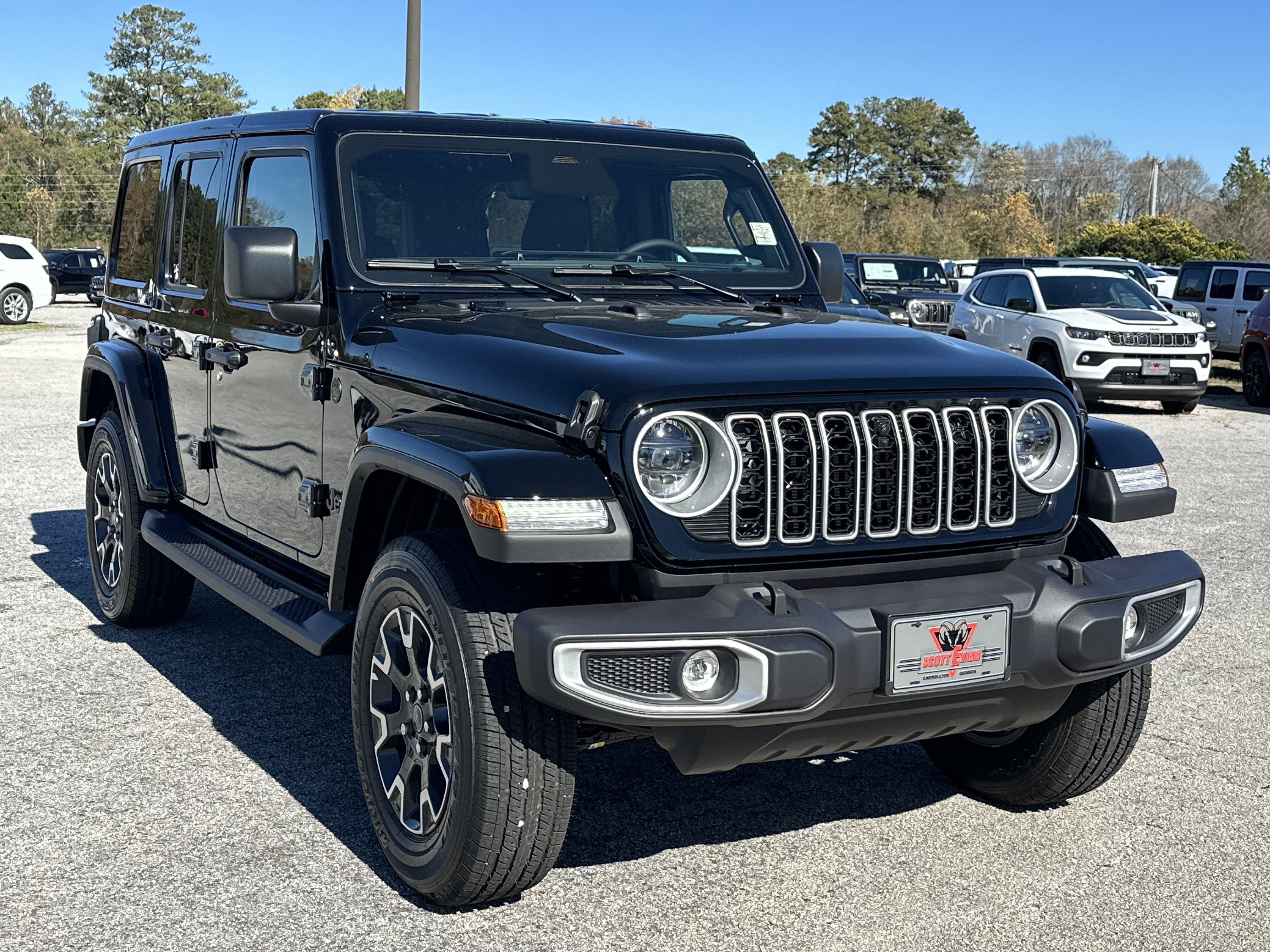 New 2026 Black Clear-Coat Exterior Paint Jeep Sahara image 2