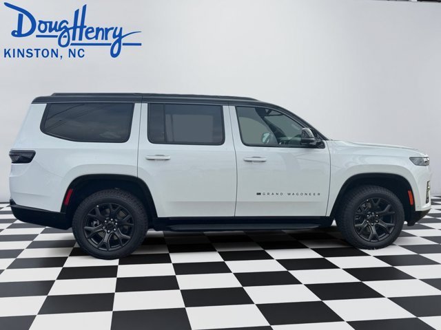 New 2026 Bright White Clear-Coat Exterior Paint Jeep Upland image 6