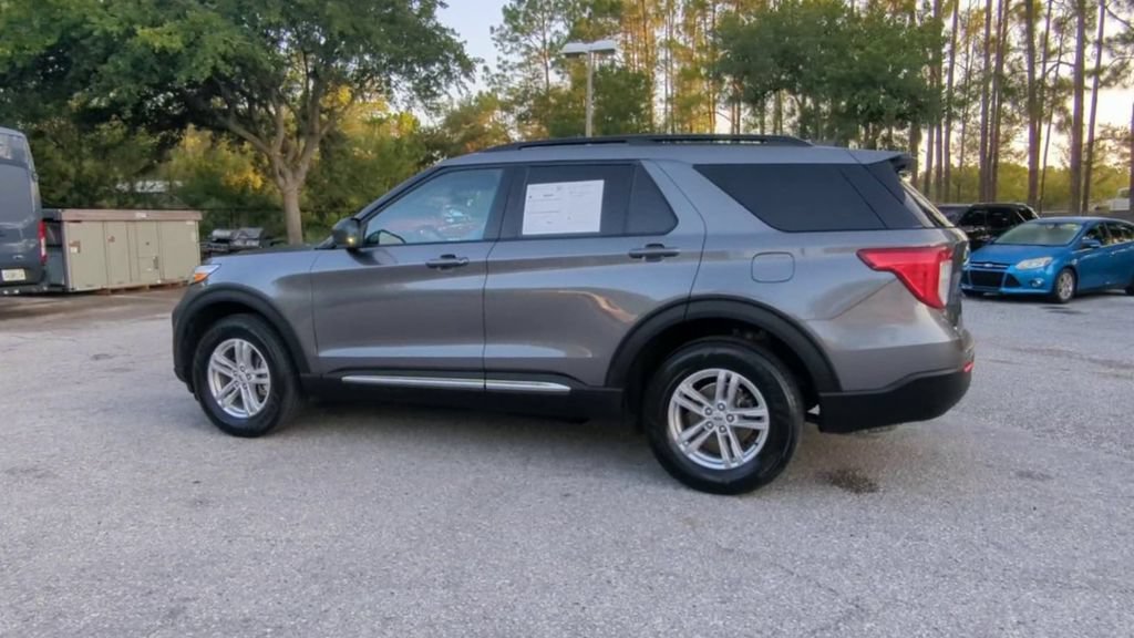 Used 2023 Carbonized Gray Metallic Ford XLT image 15