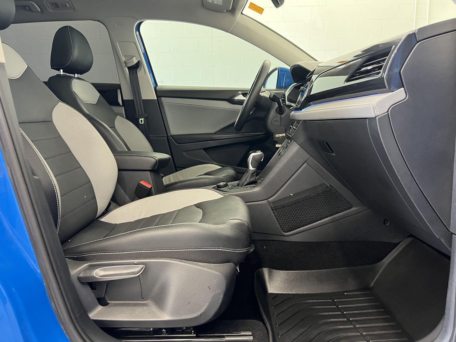 2023 Volkswagen Taos SEL - Photo 30
