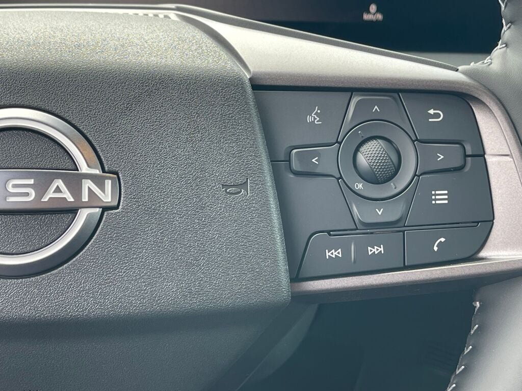 New 2026 Super Black Nissan SV image 18