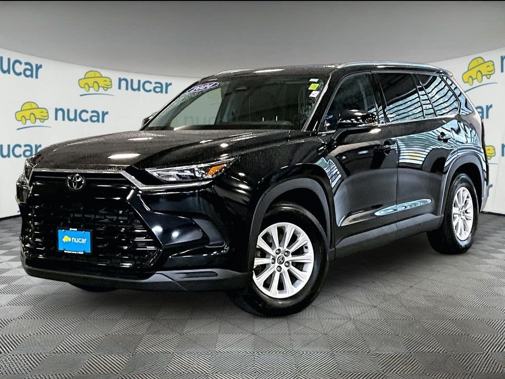 Used 2024 Black Toyota XLE image 3