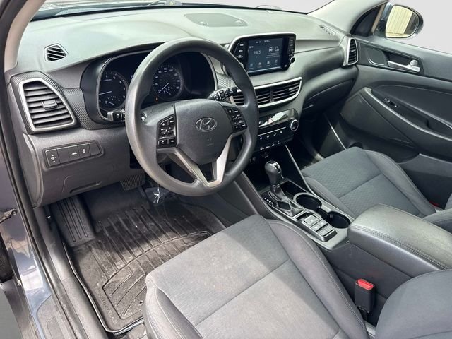 Used 2019 Blue Hyundai SE image 11