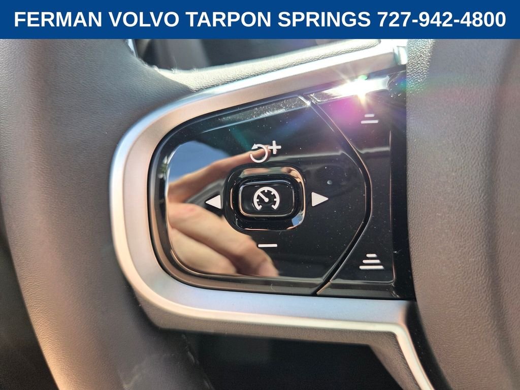 New 2026 Crystal White Volvo Core image 31
