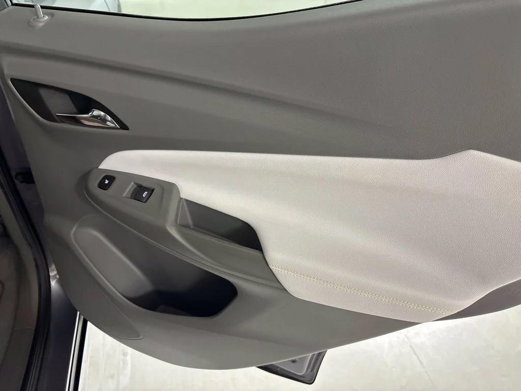 Certified Used 2023 GRAY GHOST METALLIC Chevrolet Premier image 25