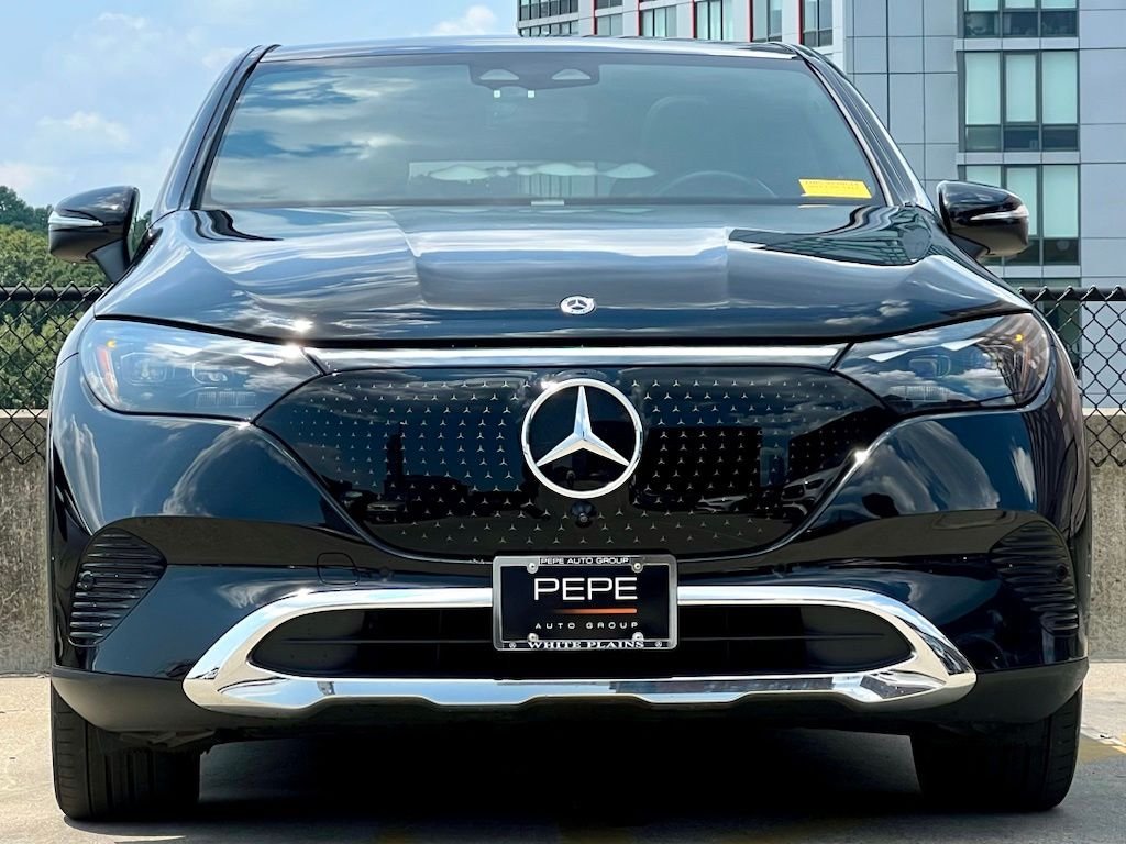 Certified Used 2023 Black Mercedes-Benz 350 SUV image 3