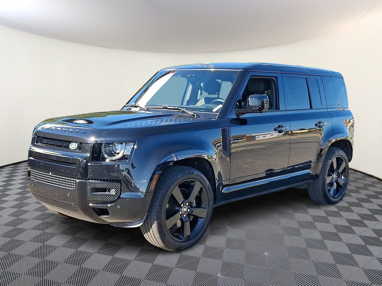 2025 Land Rover Defender 110