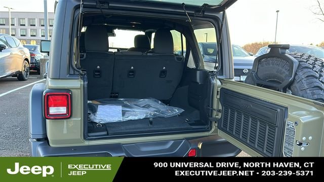 2026 Jeep Wrangler 4-Door Willys - Photo 23