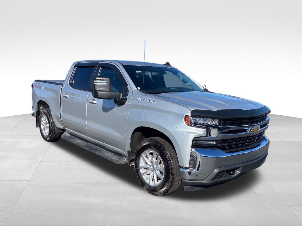 Used 2020 Silver Chevrolet LT image 7
