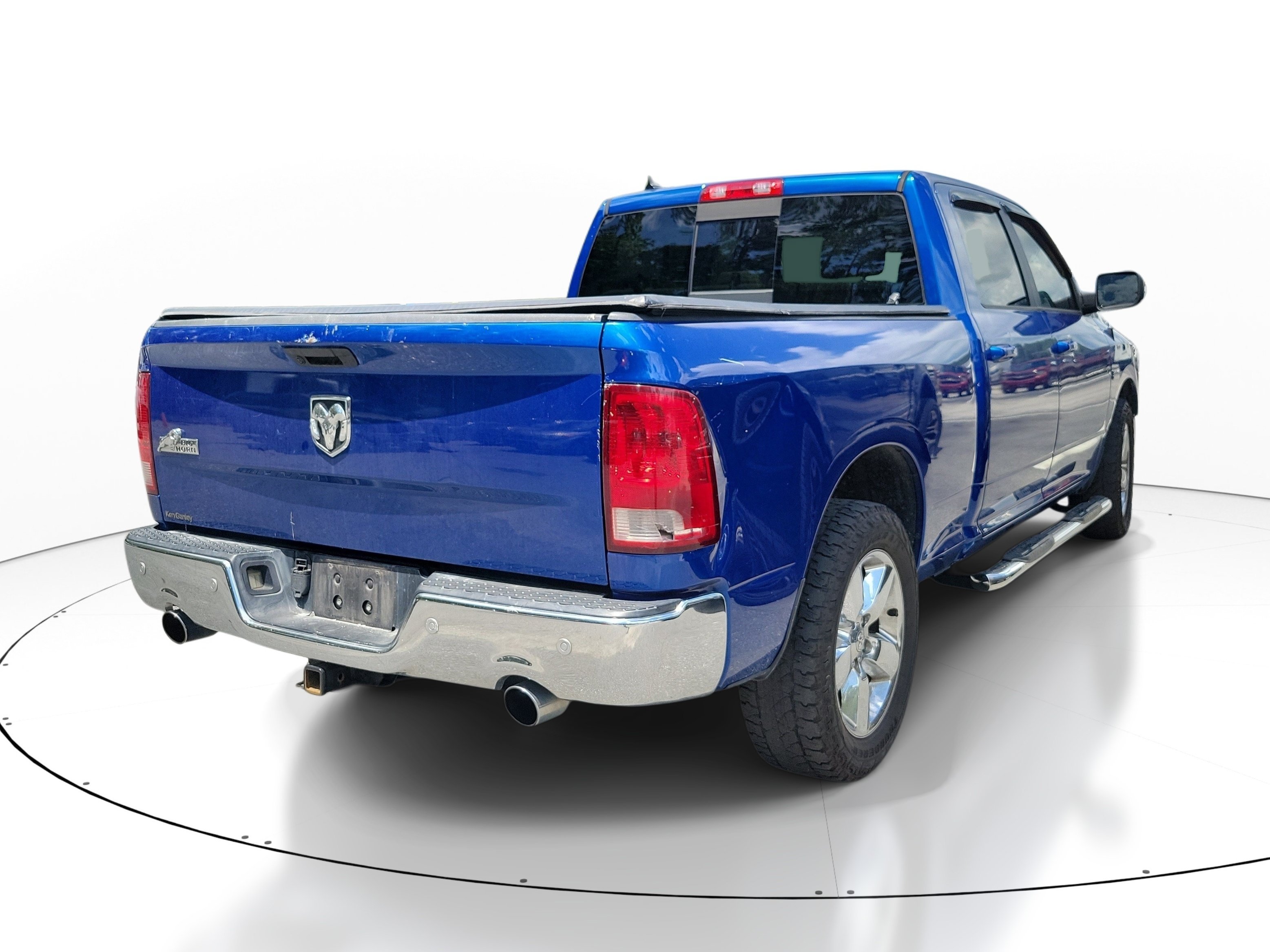 Used 2019 Blue Streak Pearlcoat Ram Big Horn image 5