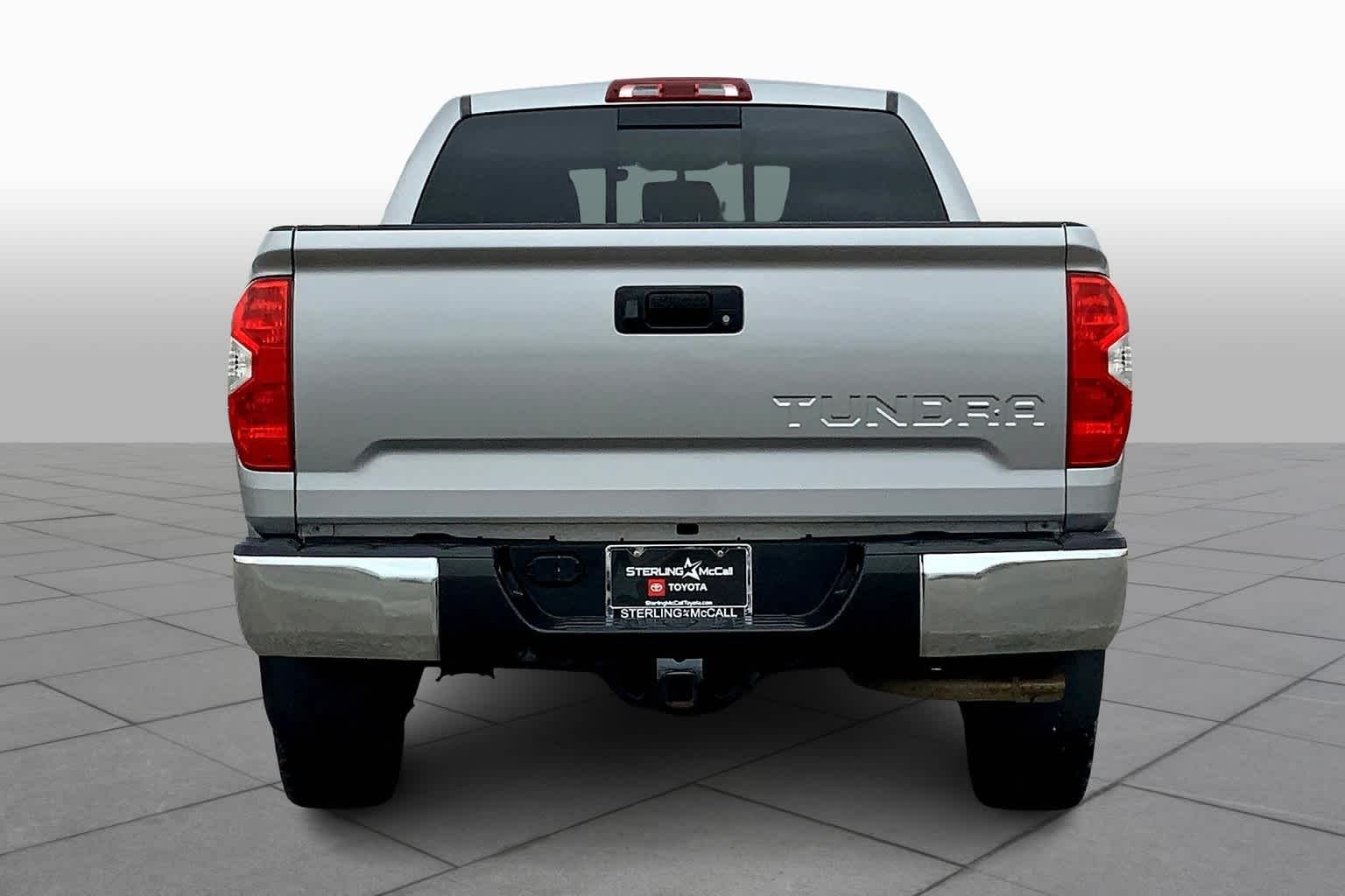 Used 2016 Silver Sky Metallic Toyota SR5 image 5