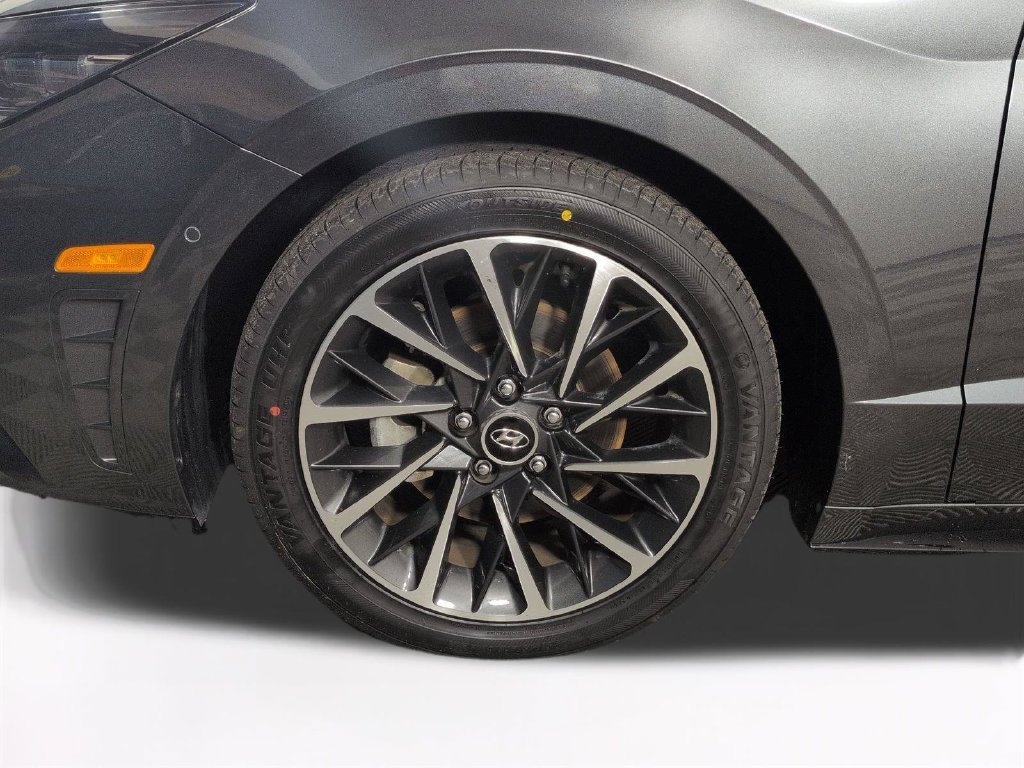 2023 Hyundai Sonata Limited - Photo 13