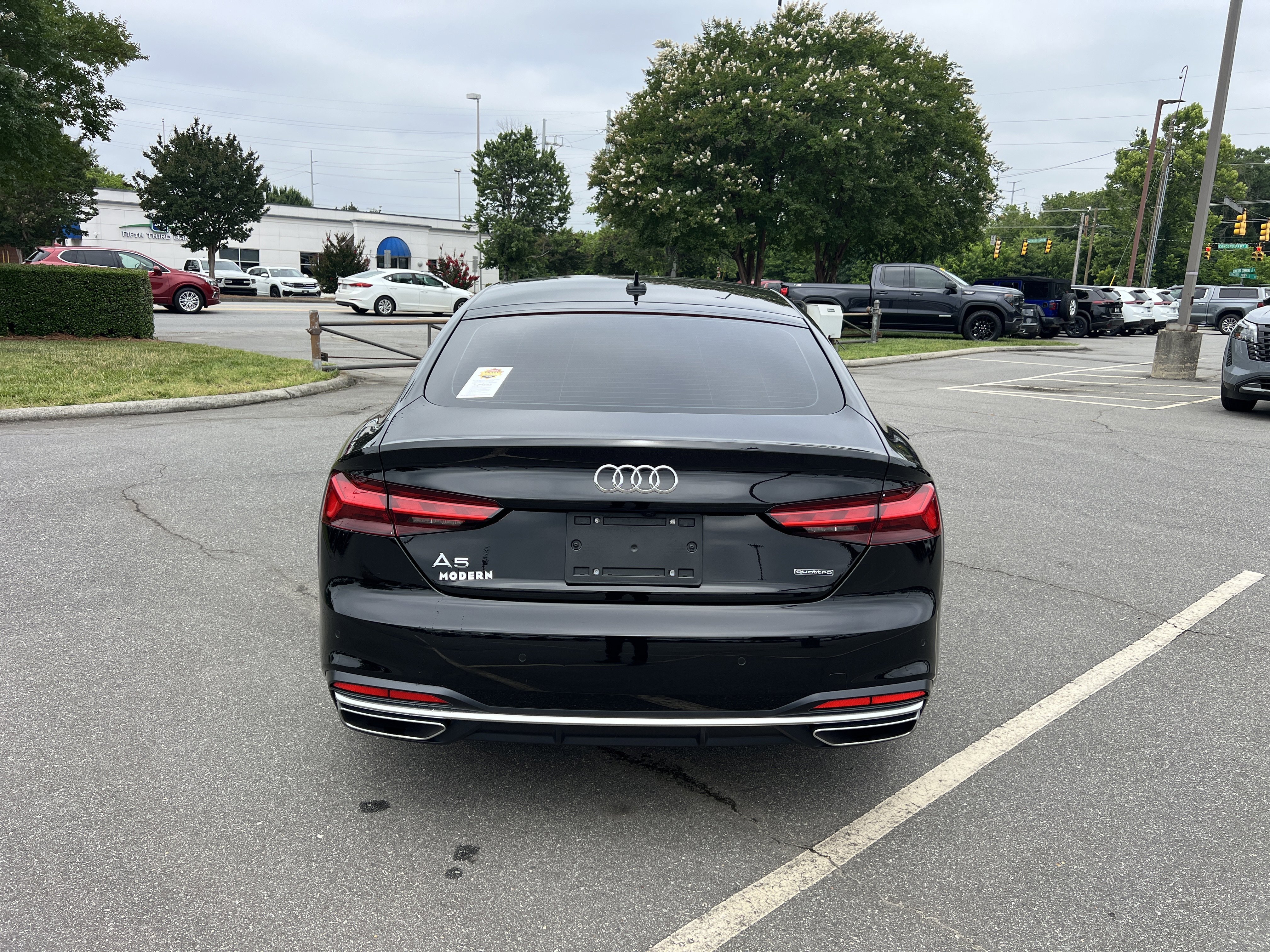 Used 2021 Brilliant Black Audi Premium Plus image 6