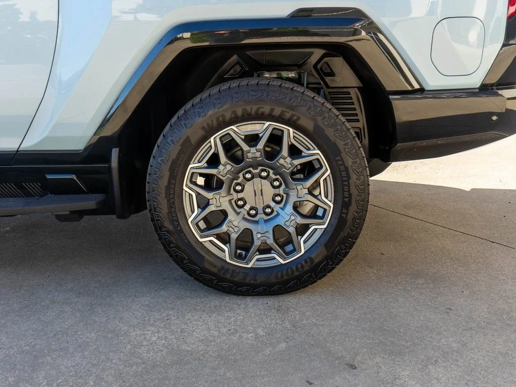2025 GMC HUMMER EV 3X - Photo 33