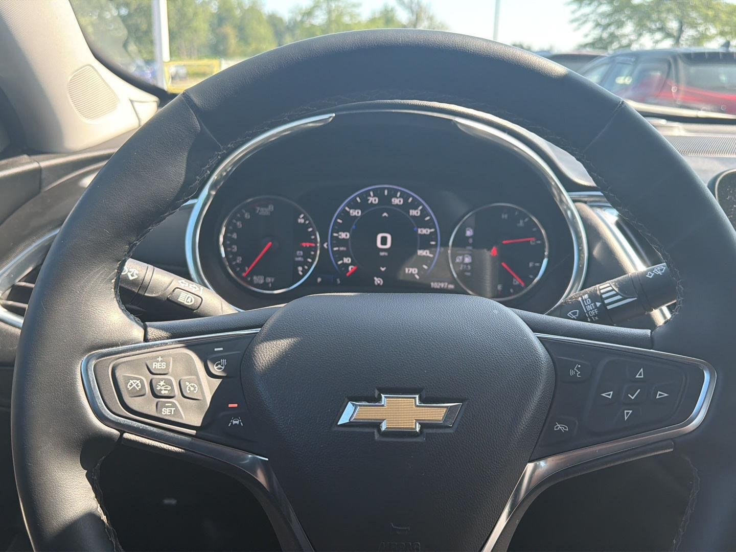 Used 2024 Summit White Chevrolet LT image 11